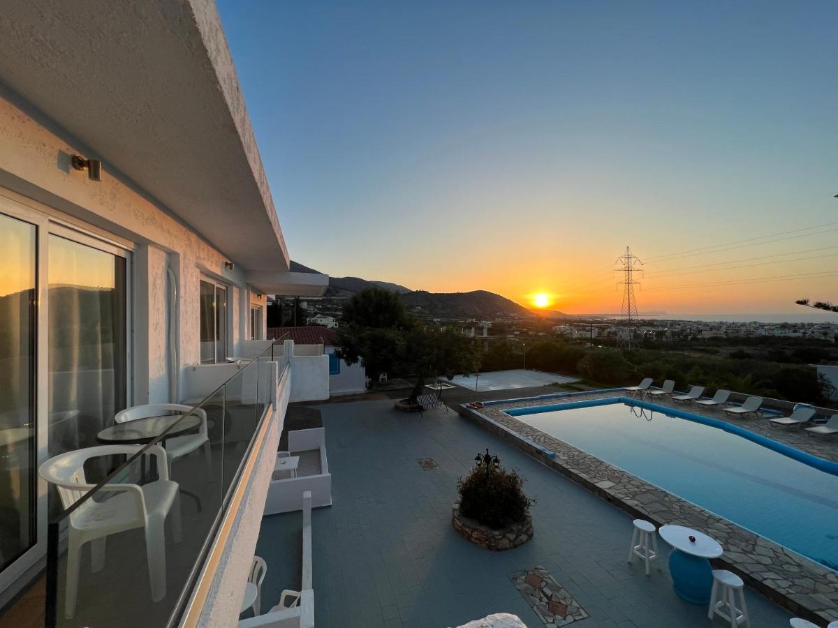 Silia Suites Malia Exterior foto