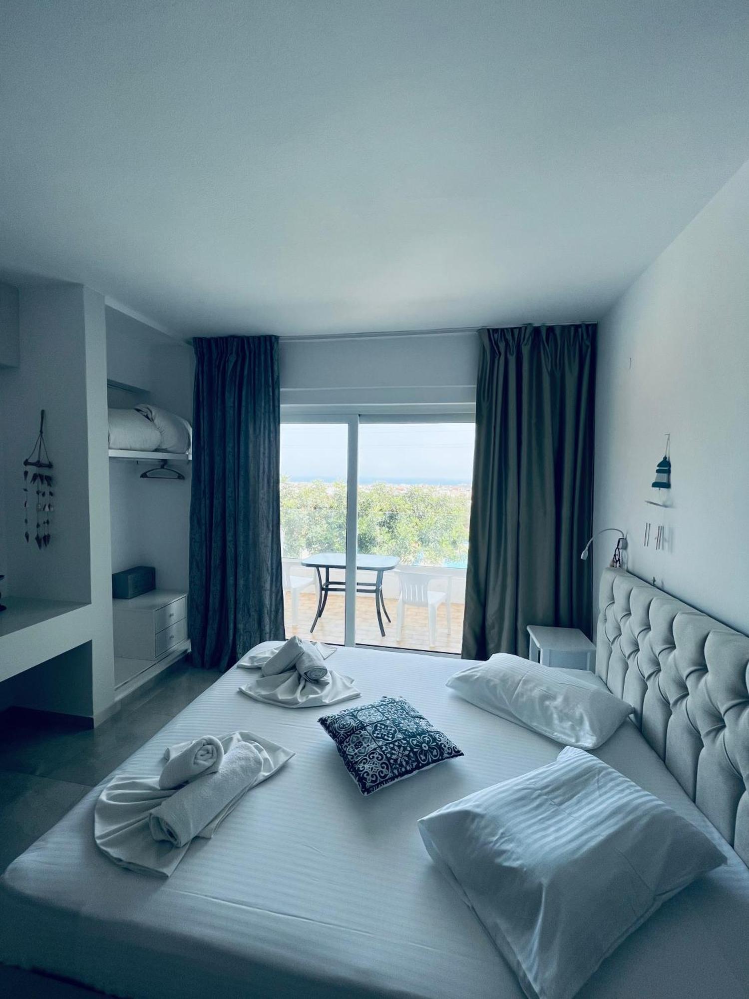 Silia Suites Malia Exterior foto